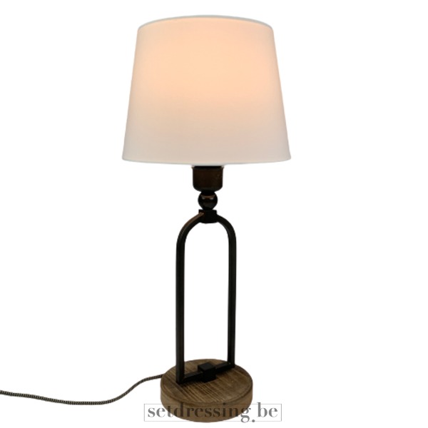 buitenste uitspraak Uitgestorven Metalen tafellamp 38cm met houten rekwisieten verhuur setdressing.be